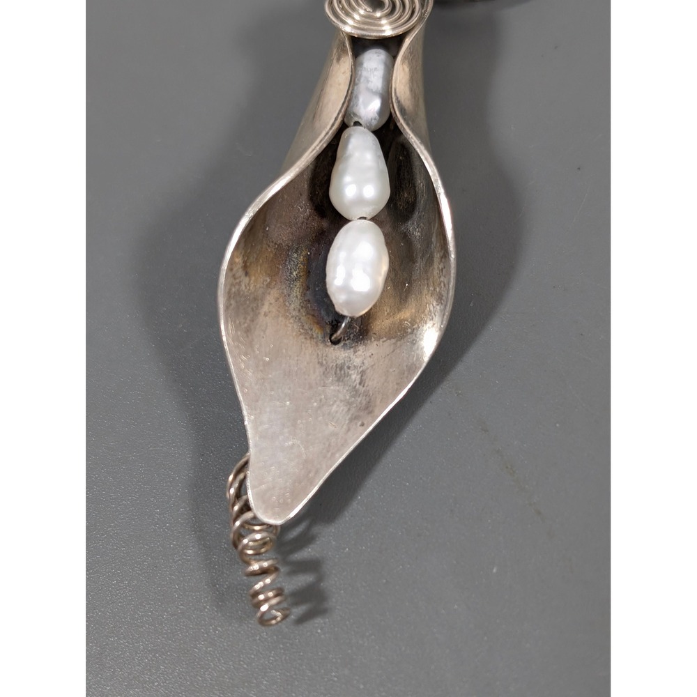 Artisan Upcycled Spoon Necklace Calla Lily Flower White Pearl Silver Tone 18" - Picture 5 of 10